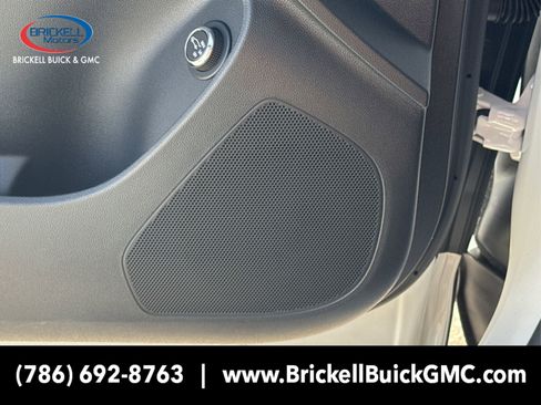 New 2026 Buick Envista Preferred image 32