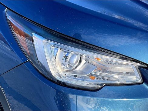 Used 2022 Subaru Ascent Limited w/ Technology Package image 32