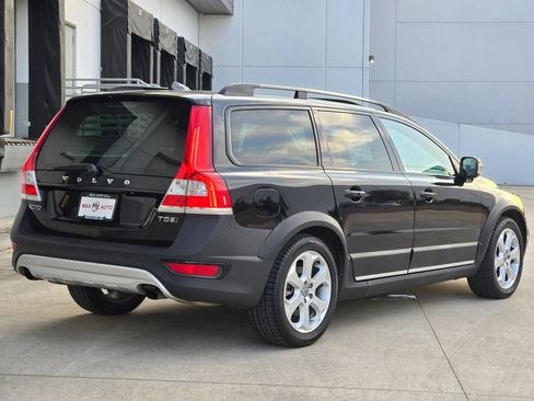 Used 2016 Volvo XC70 T5 Premier w/ Proximity Package AWD/4WD image 8