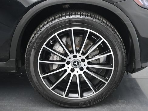 Used 2019 Mercedes-Benz GLC 300 image 25