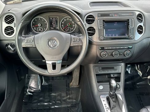 Used 2016 Volkswagen Tiguan SEL image 16