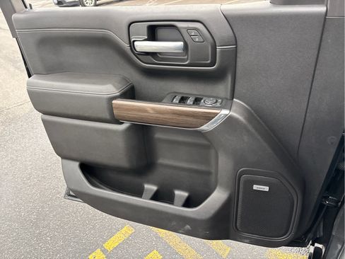 Certified 2021 Chevrolet Silverado 1500 LT Trail Boss w/ Convenience Package II image 25