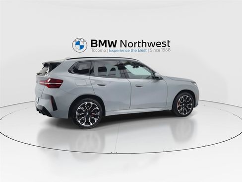 Used 2026 BMW X3 xDrive30i w/ M Sport Package AWD/4WD image 4
