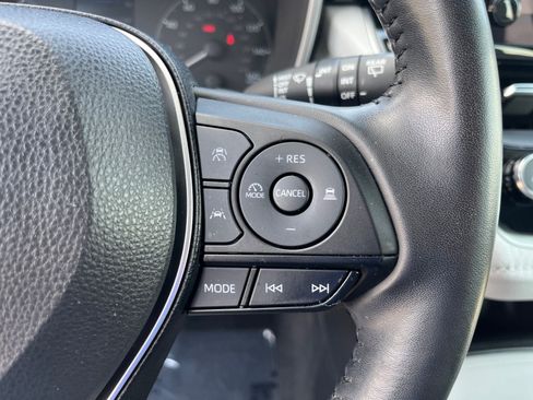 Used 2024 Toyota Corolla SE FWD image 15