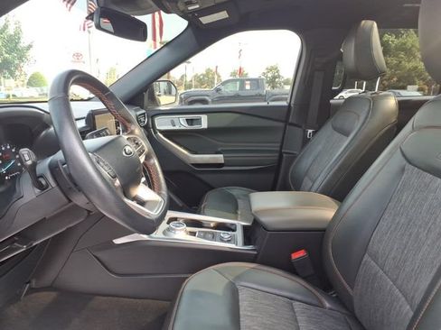 Used 2023 Ford Explorer Timberline w/ Timberline Technology Package AWD/4WD image 5