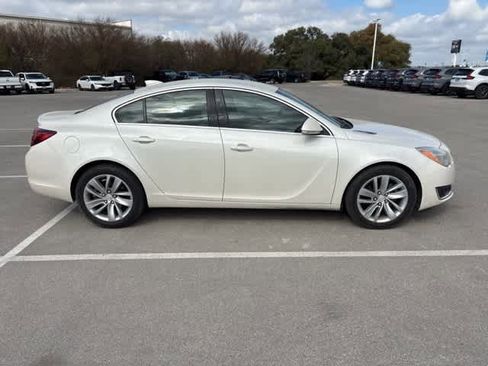 Used 2015 Buick Regal Premium image 6
