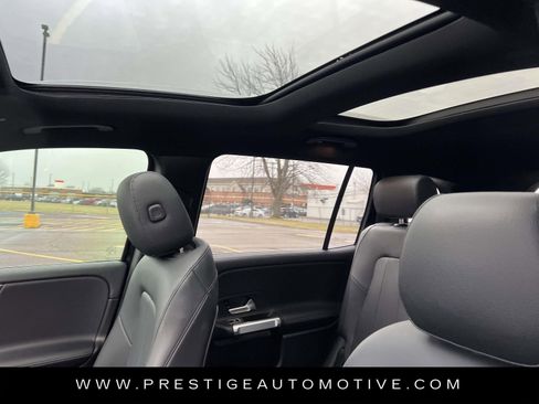 Used 2020 Mercedes-Benz GLB 250 4MATIC image 25