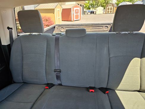 Used 2015 RAM 1500 Tradesman w/ Popular Equipment Group AWD/4WD image 15