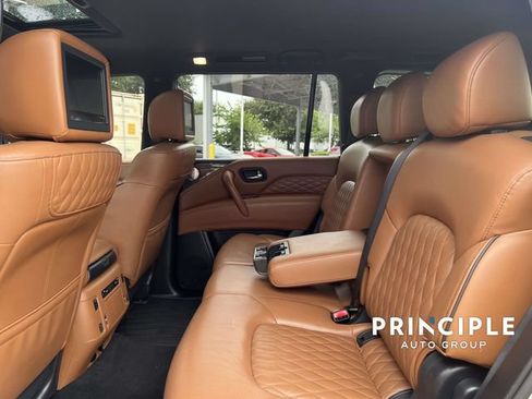 Used 2021 INFINITI QX80 Sensory w/ All-Season Package RWD image 30