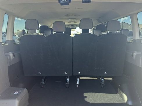 Used 2023 Ford Transit 350 XLT image 7
