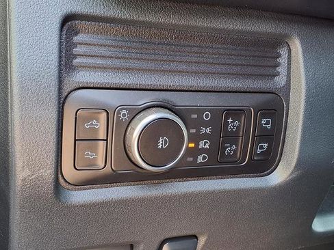 Used 2026 Ford F250 Platinum AWD/4WD image 15