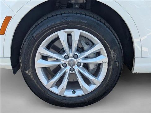 Used 2019 Audi Q7 2.0T Premium Plus w/ Premium Plus Package AWD/4WD image 26