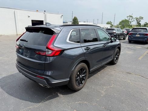 Used 2024 Honda CR-V Sport image 3