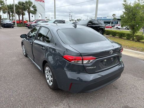 Certified 2025 Toyota Corolla LE image 4
