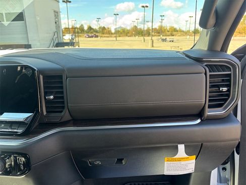 New 2026 Chevrolet Silverado 1500 LT image 16