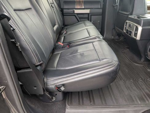 Used 2020 Ford F150 Lariat w/ Trailer Tow Package AWD/4WD image 19