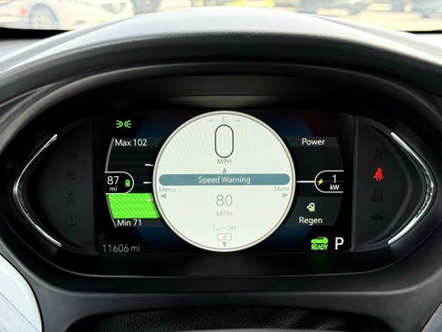 Used 2019 Chevrolet Bolt LT FWD image 32