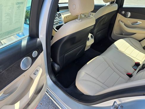 Used 2020 Mercedes-Benz C 300 C 300 image 27