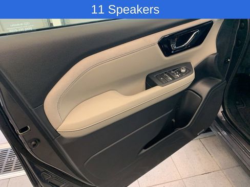 New 2025 Subaru Forester Limited image 4