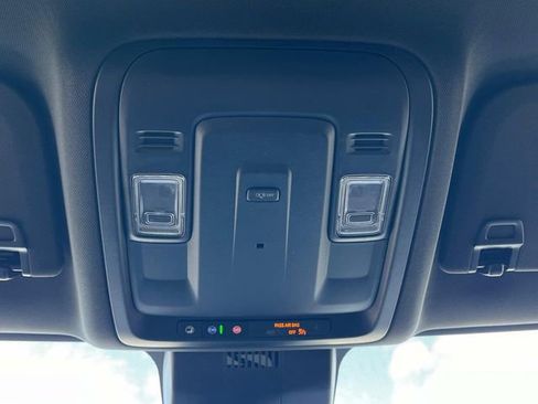 New 2026 Chevrolet Suburban LS RWD image 33