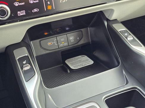 New 2026 Kia Sorento S AWD/4WD image 31