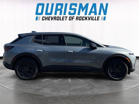 New 2026 Chevrolet Equinox EV LT w/ Midnight Package image 7