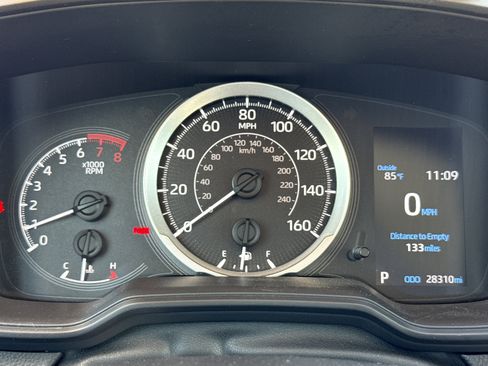 Used 2022 Toyota Corolla LE FWD image 21