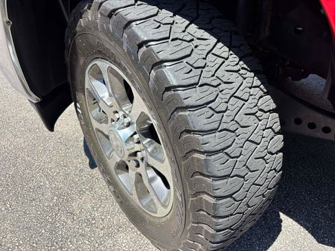 Used 2022 RAM 2500 Limited AWD/4WD image 3
