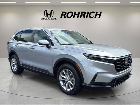 Used 2025 Honda CR-V EX image 3