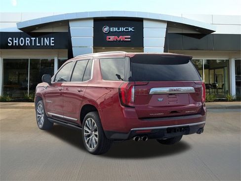 Used 2021 GMC Yukon Denali w/ Denali Premium Package image 5