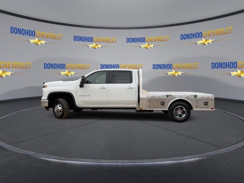 New 2026 Chevrolet Silverado 3500 LT w/ Convenience Package image 8