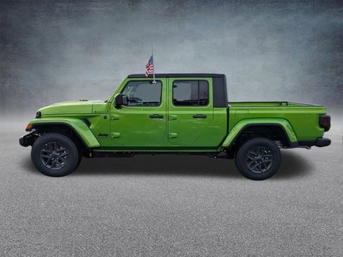 New 2026 Jeep Gladiator Sport AWD/4WD image 6