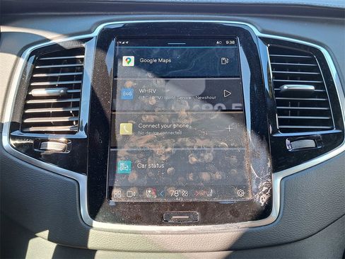 Used 2023 Volvo XC90 B6 Ultimate w/ Lounge Package image 10