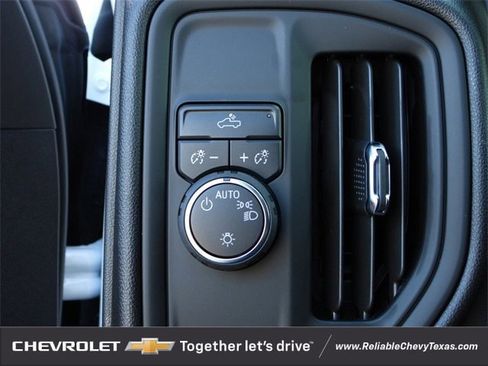 New 2026 Chevrolet Silverado 1500 Custom w/ LPO, Dark Essentials Package image 21