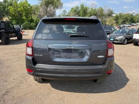 Used 2014 Jeep Compass Latitude AWD/4WD image 5