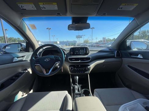 Used 2021 Hyundai Tucson SE w/ Cargo Package image 15