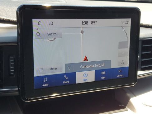 Used 2024 Ford Explorer XLT w/ Equipment Group 202A AWD/4WD image 20