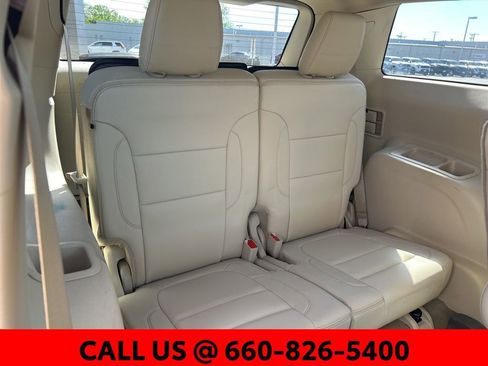 Used 2021 GMC Acadia Denali w/ Denali Ultimate Package image 10