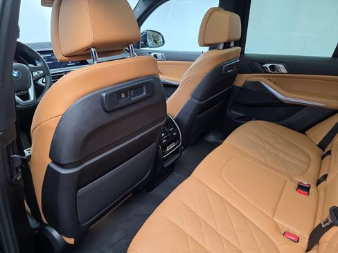 Used 2023 BMW X5 xDrive45e w/ Luxury Seating Package AWD/4WD image 15