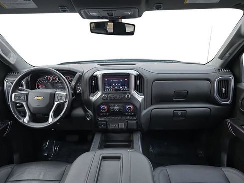 Used 2021 Chevrolet Silverado 1500 LTZ image 9