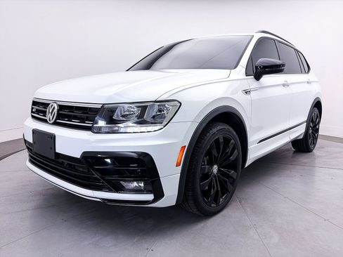 Used 2021 Volkswagen Tiguan SE R-Line FWD image 13