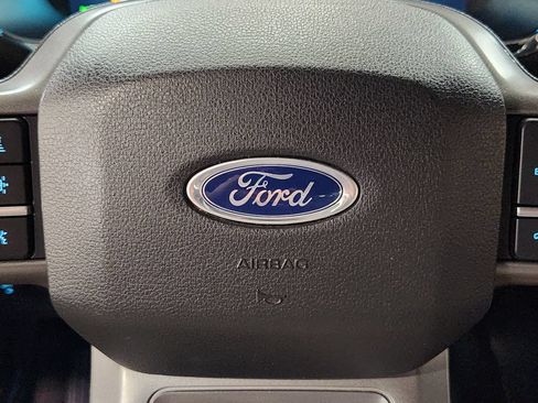 Used 2021 Ford F150 Lariat w/ Equipment Group 502A High AWD/4WD image 50