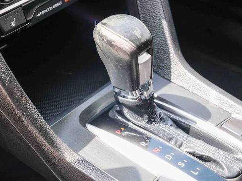 Used 2019 Honda Civic EX image 19