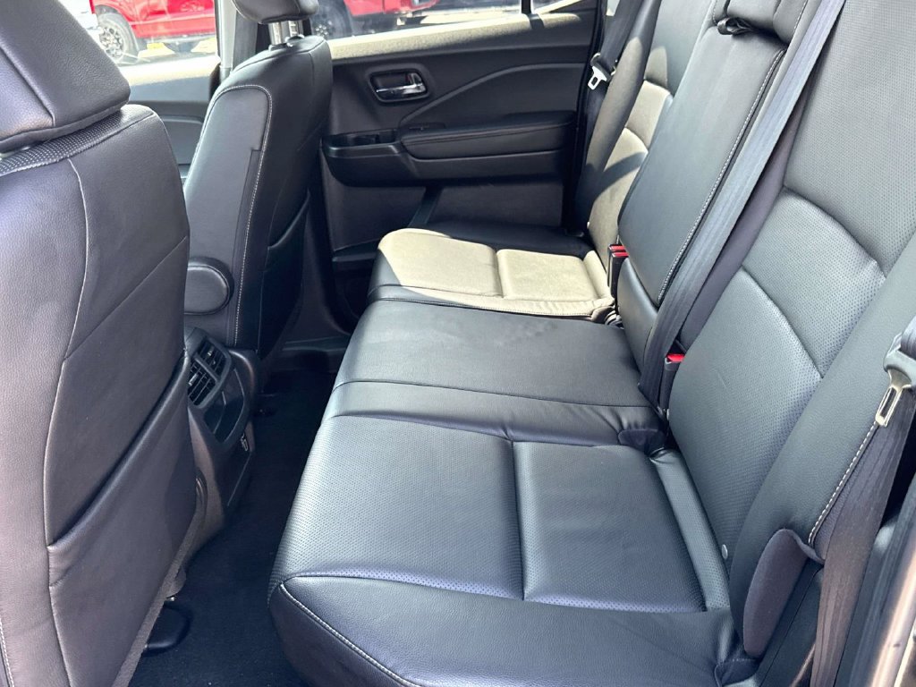 Used 2023 Honda Ridgeline RTL-E image 23
