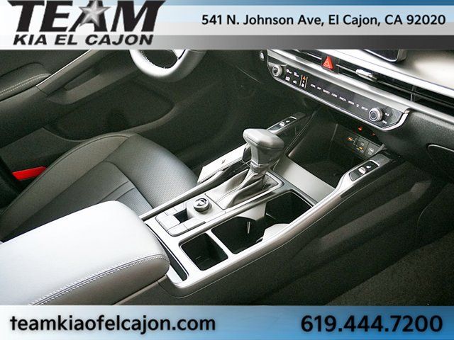 Certified 2026 Kia Sorento EX w/ EX Premium Package FWD image 13