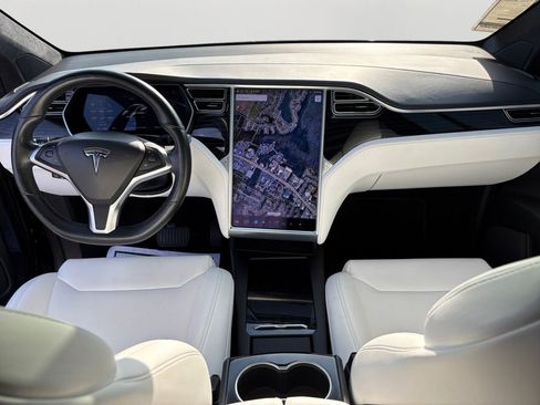 Used 2017 Tesla Model X 100D AWD/4WD image 11