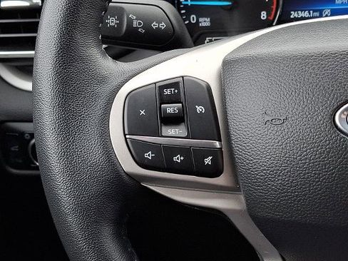 Certified 2023 Ford Explorer XLT w/ Equipment Group 202A image 21