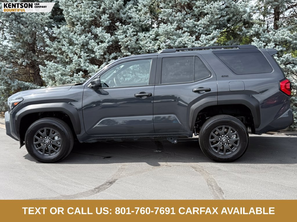 Used 2026 Toyota 4Runner SR5 AWD/4WD image 4