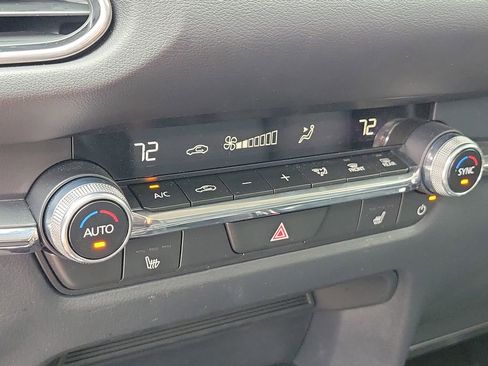 Certified 2025 MAZDA CX-30 AWD 2.5 S w/ Preferred Package image 30