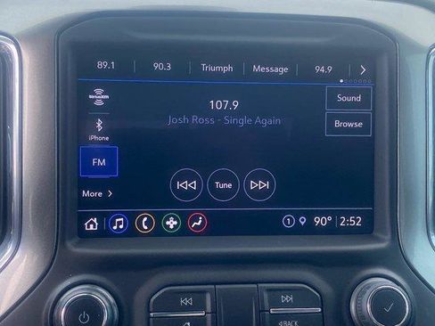 Used 2022 Chevrolet Silverado 2500 LTZ w/ LTZ Convenience Package image 19